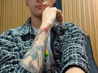 TylerCat profilbild pÄ webbkameramodell