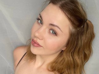 MissNicolii profilbild på webbkameramodell 