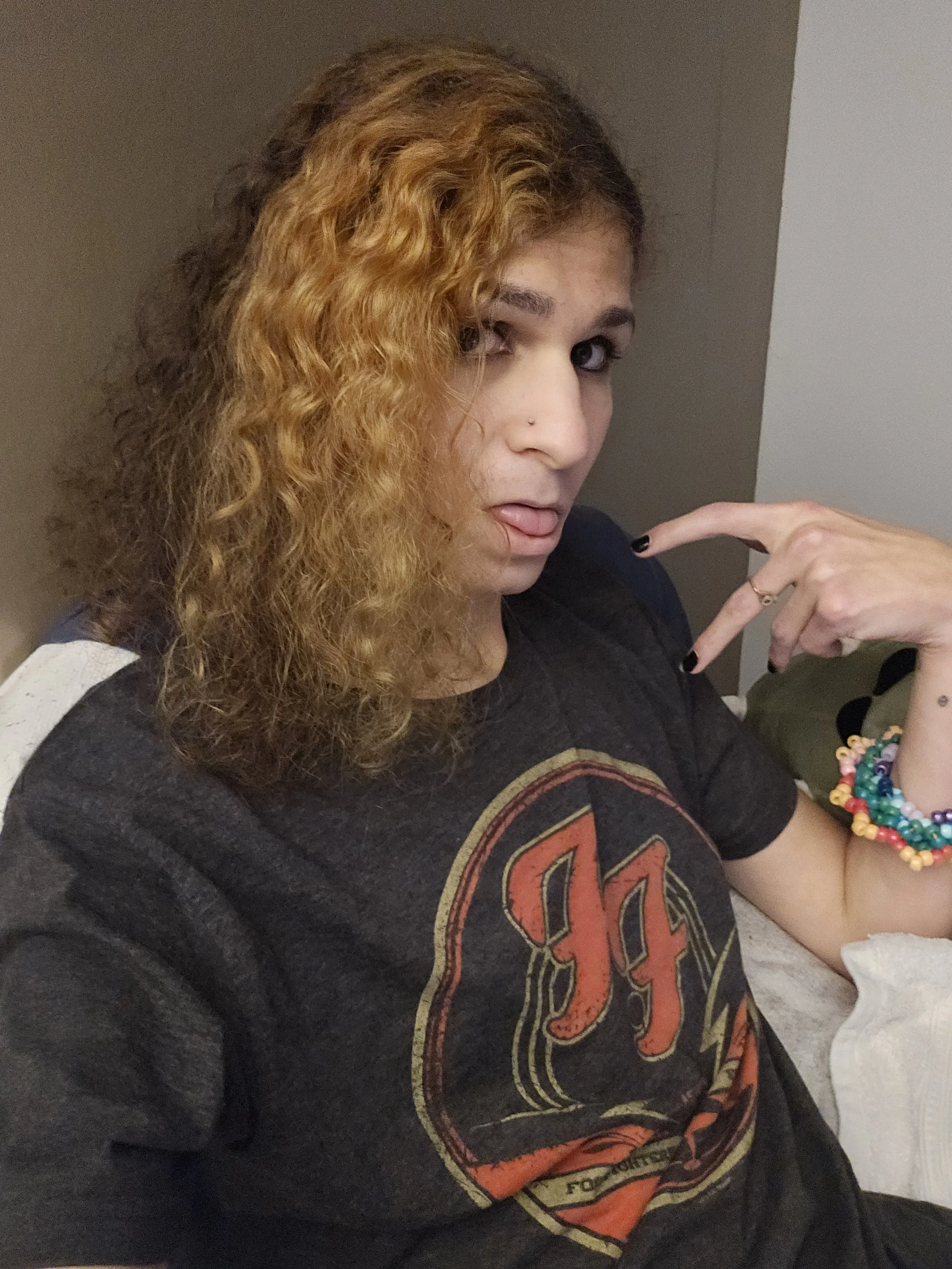 Performer cuddleavenue Photo 2