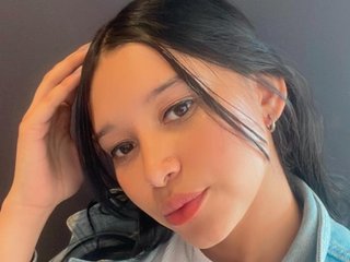 owenandrosecs19 profilbild på webbkameramodell 