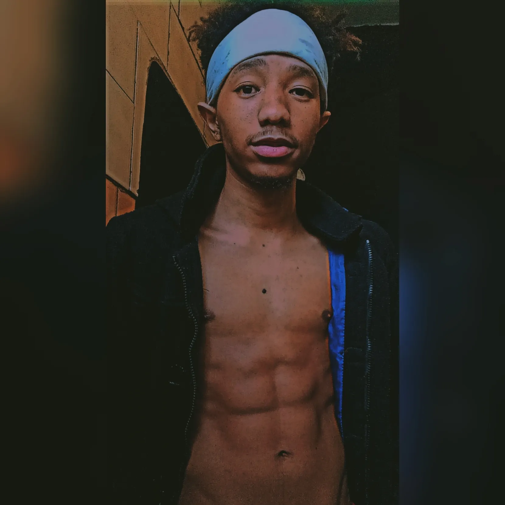 Interprète Lastfable211 Photo 9