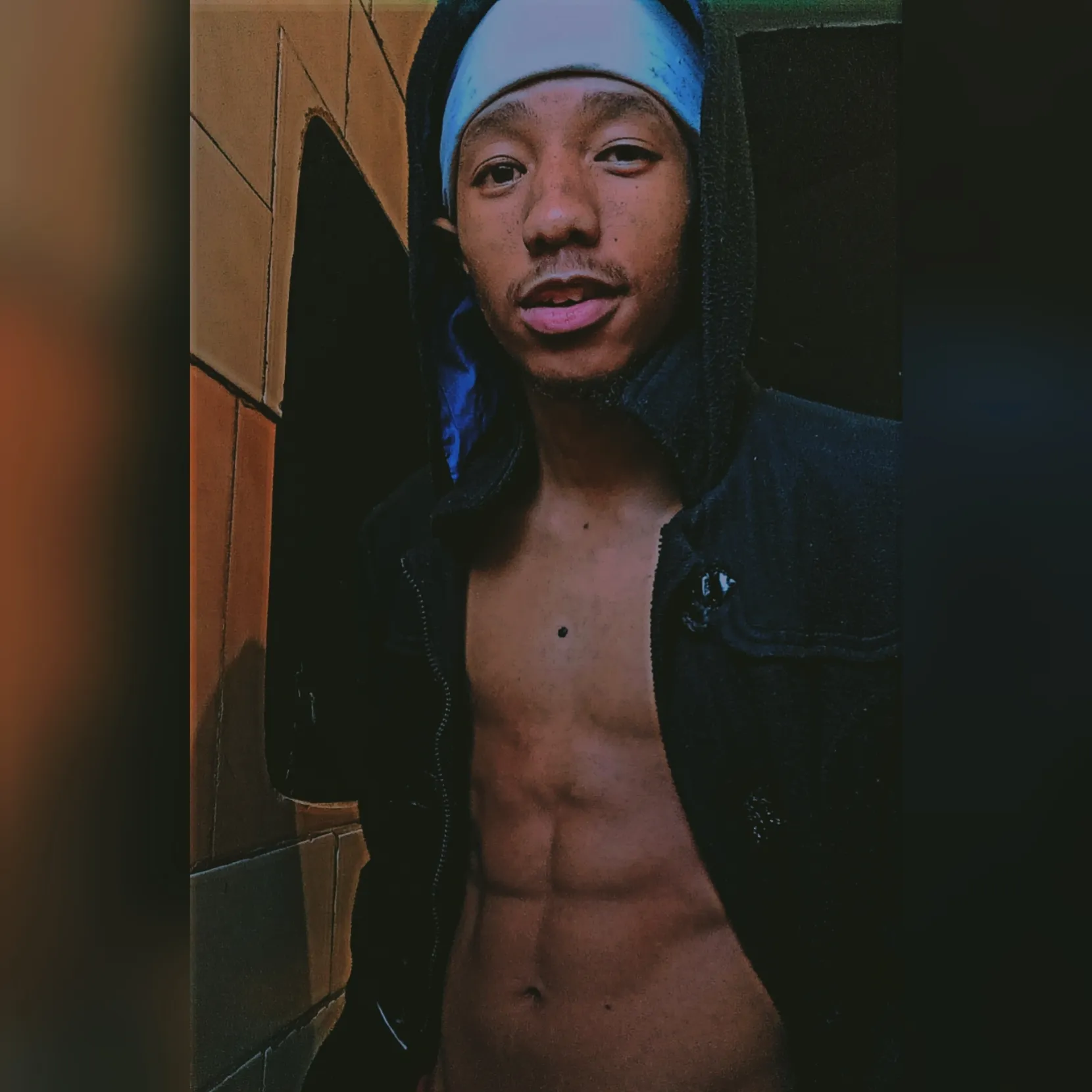 Interprète Lastfable211 Photo 8