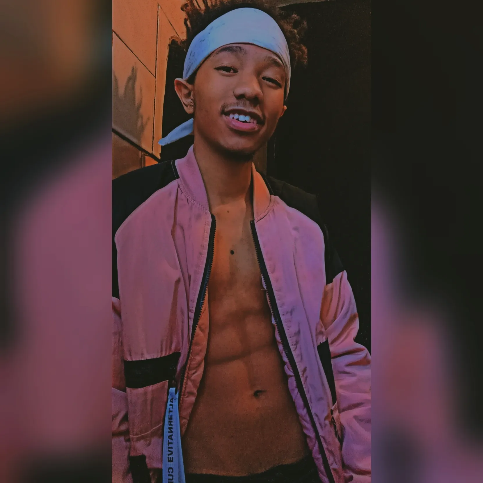 Interprète Lastfable211 Photo 11