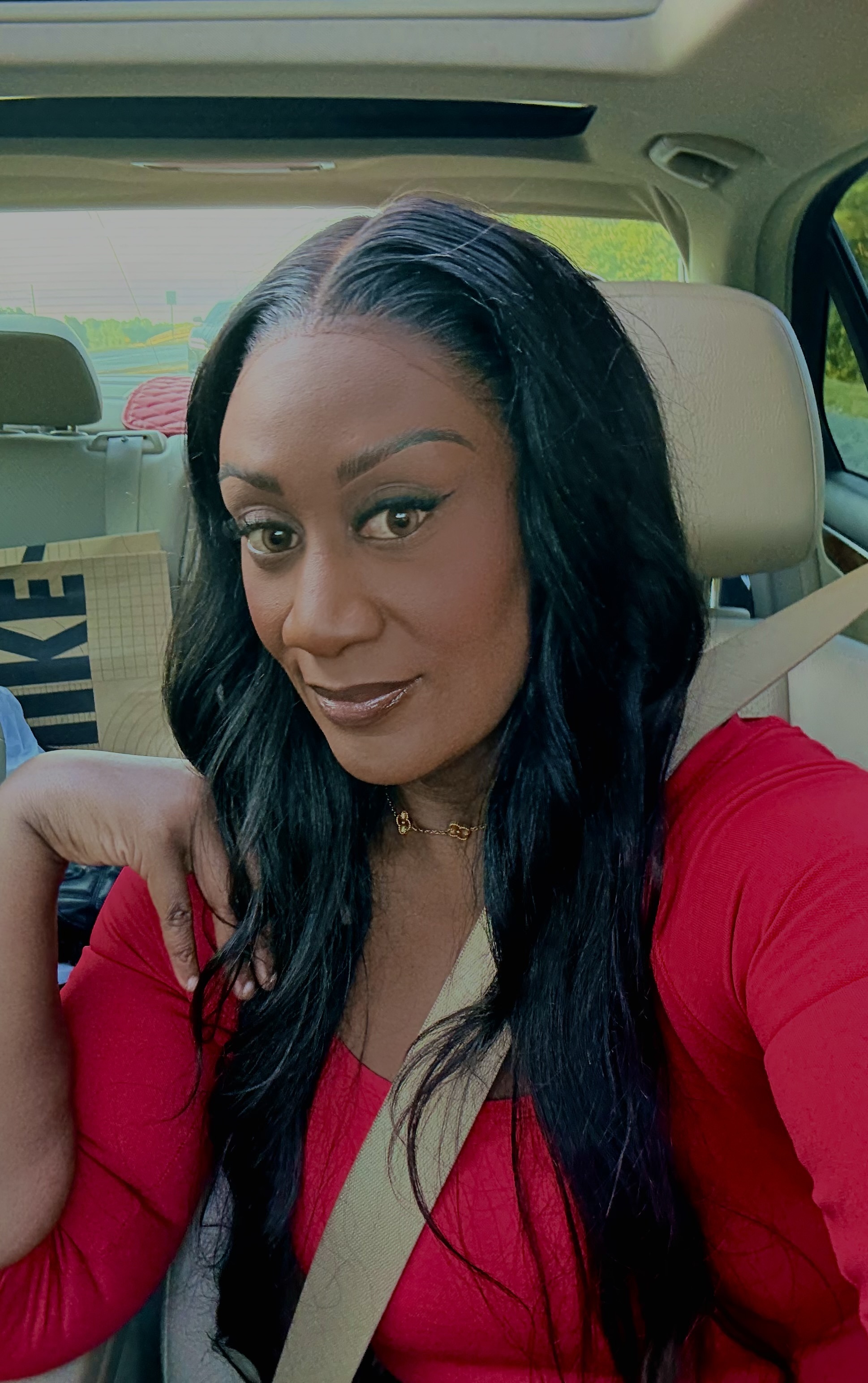 Interprète ZarahSmall Photo 6