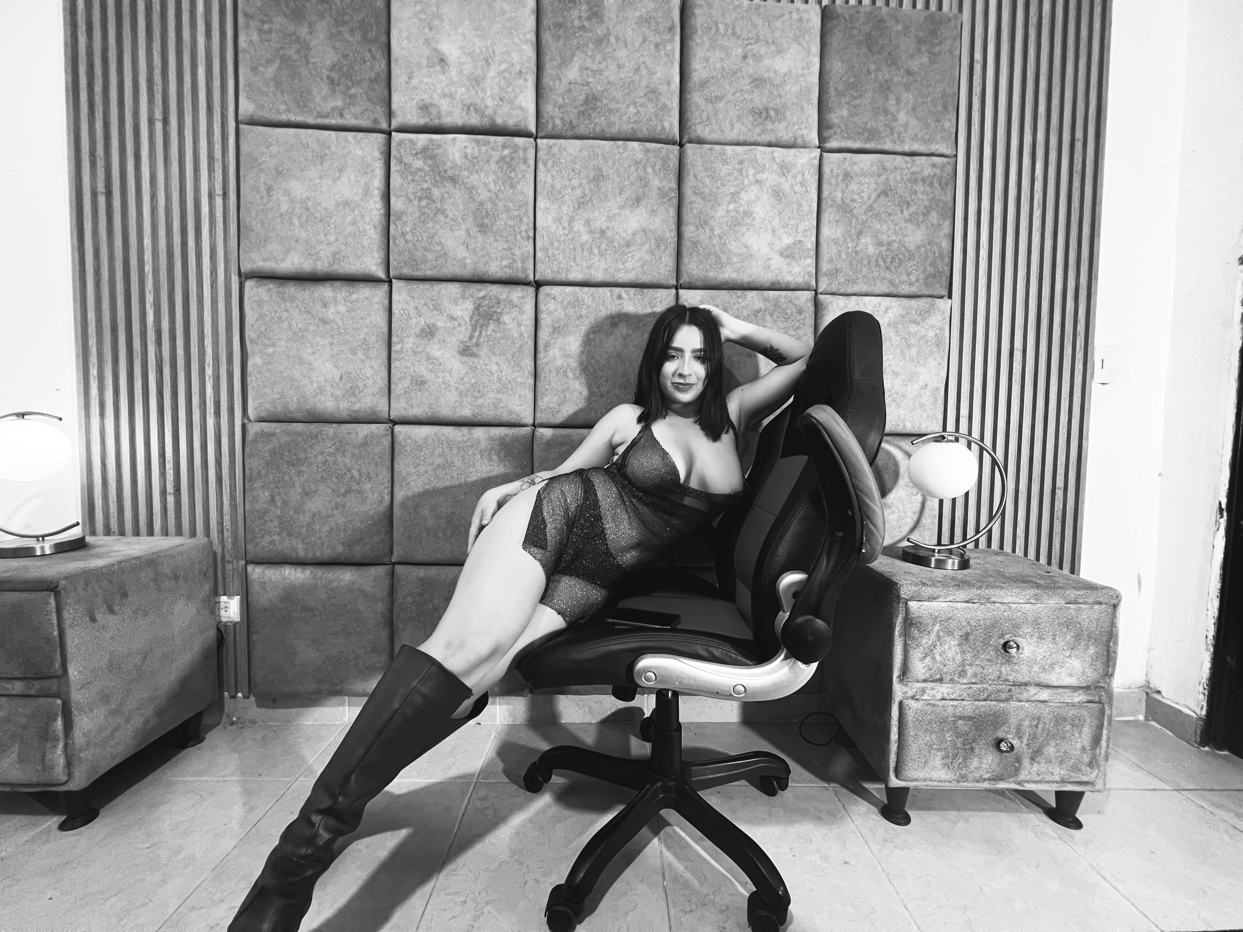 Performer RubyEvannss Photo 3