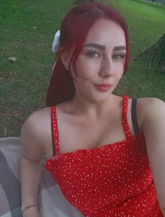 Interprete Kaira_Arlett Foto 4