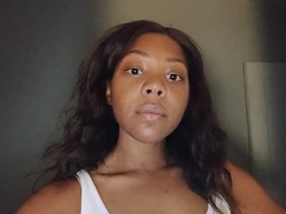 Image de profil du modèle de webcam PlayKenli