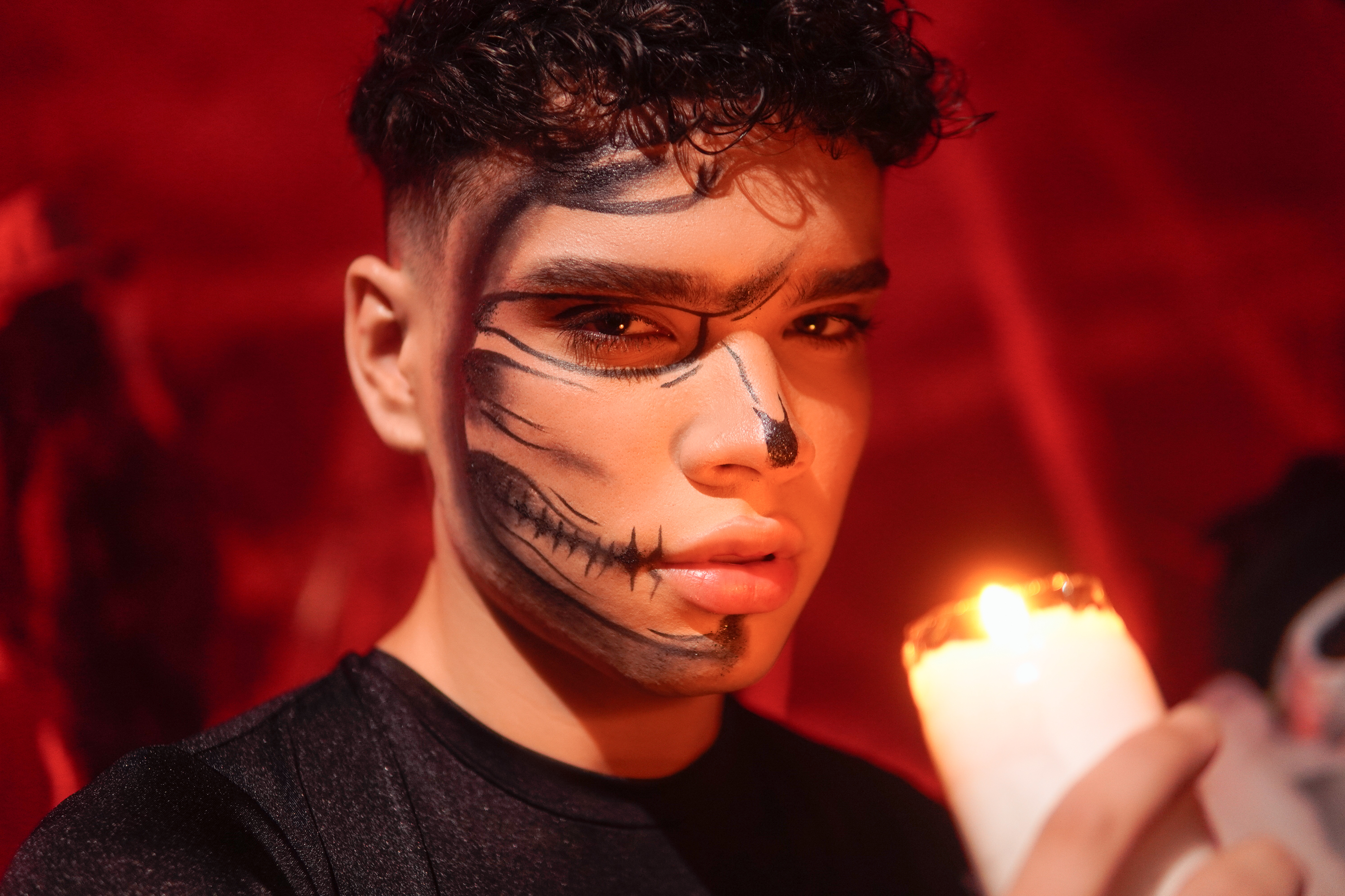 Interprete DylanThomsonn Foto 3