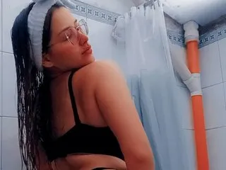 Lorein_dim profielfoto van cam model