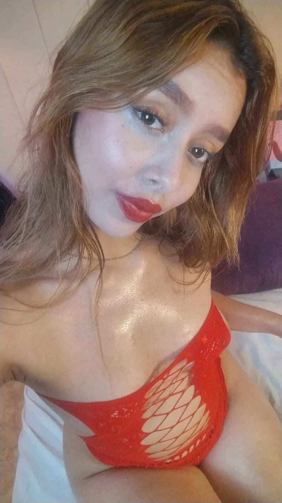 Performer Karoline_606 Photo 1