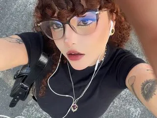 Andrea_19 profilbild på webbkameramodell