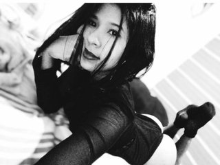 avanessacristalcm profielfoto van cam model 