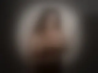 BellaSwwan cam model profile picture