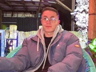 Profilbilde av Elian_cooo webkamera modell