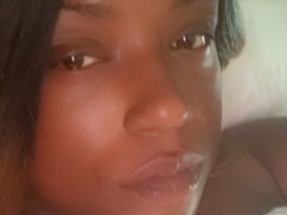 Profilbilde av CocoPeachLust webkamera modell