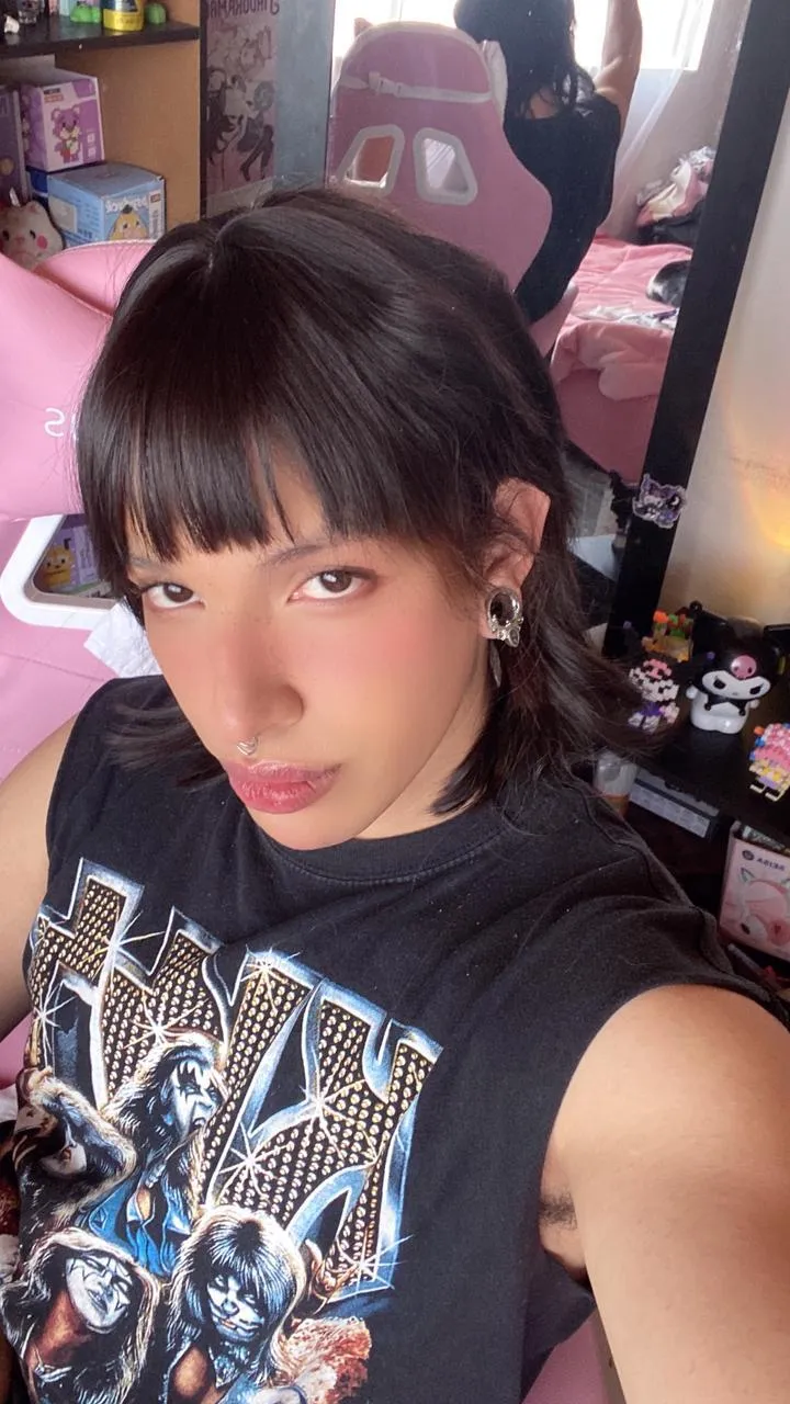 Intérprete Ella_Thorne Foto 7