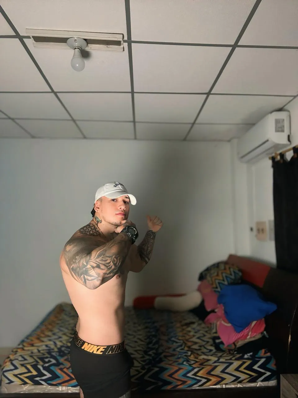 Artist DORIAN_LEVRONE Foto 3