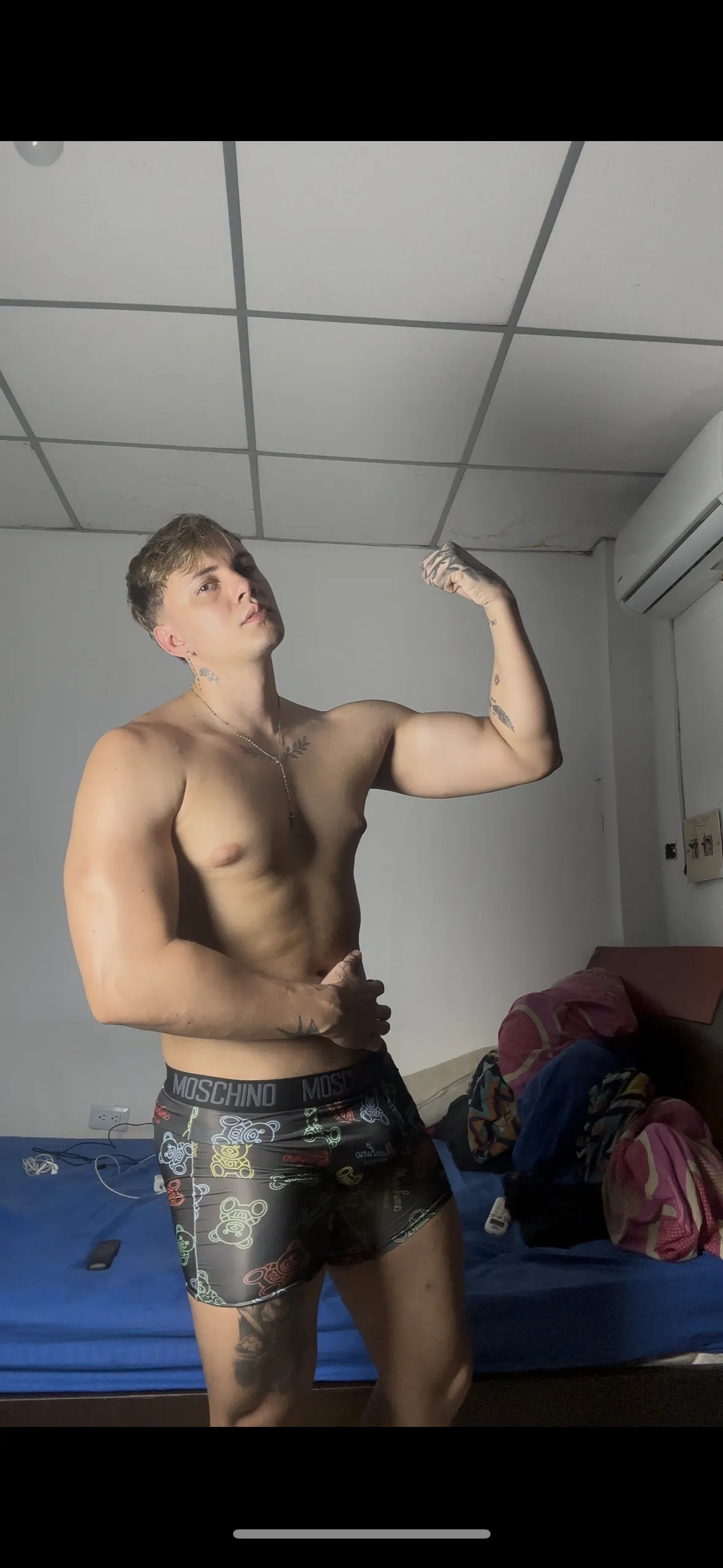 Performer AXEL_STIVENS Photo 5