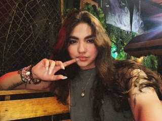 Imagen de perfil de modelo de cámara web de Nikkygb
