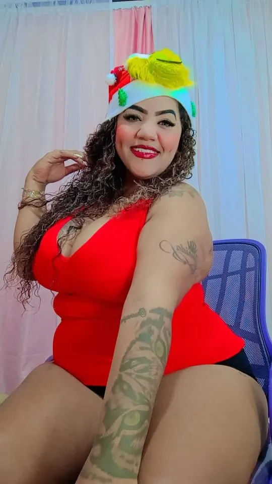 Interprete gisell_bigboobs Foto 9