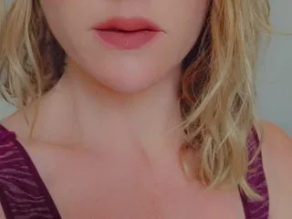 Image de profil du modèle de webcam LuckyFawxxx