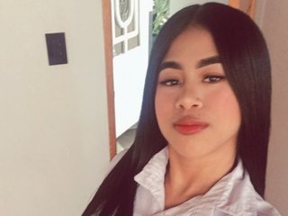 Image de profil du modèle de webcam kataleyaAlenan