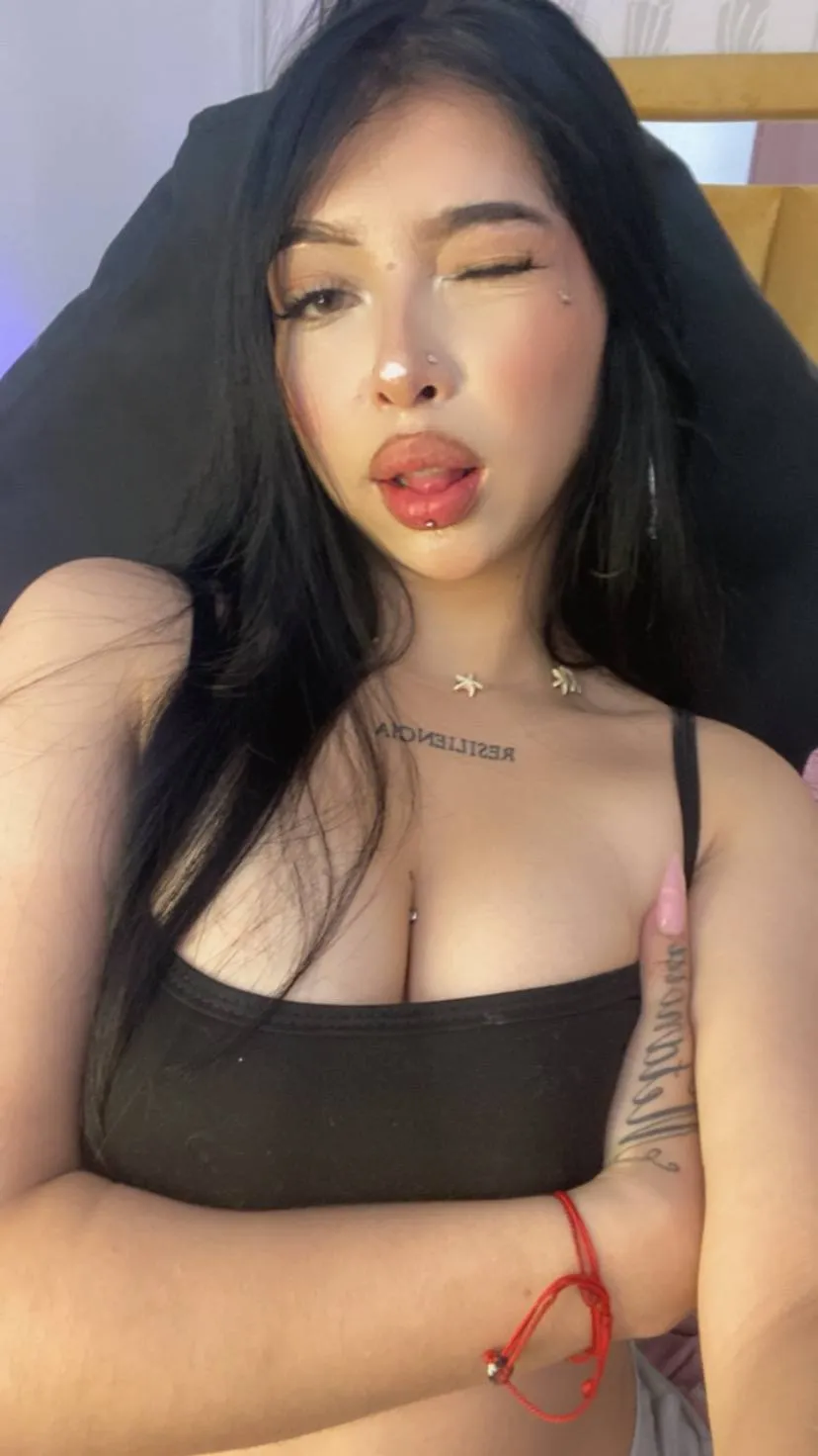 Utøver CourtnnyMaison Bilde 1