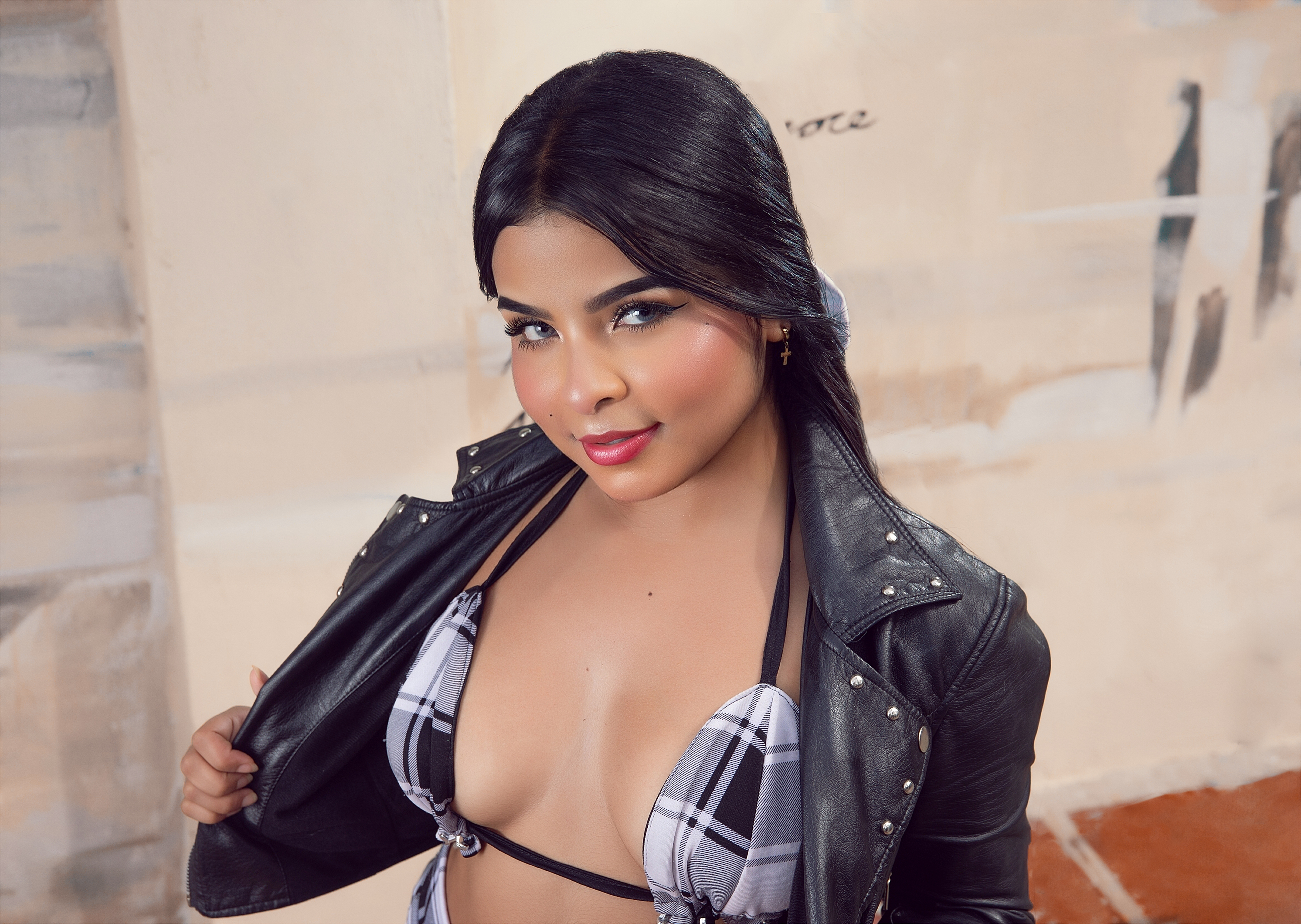 Performer SofieLee Photo 2