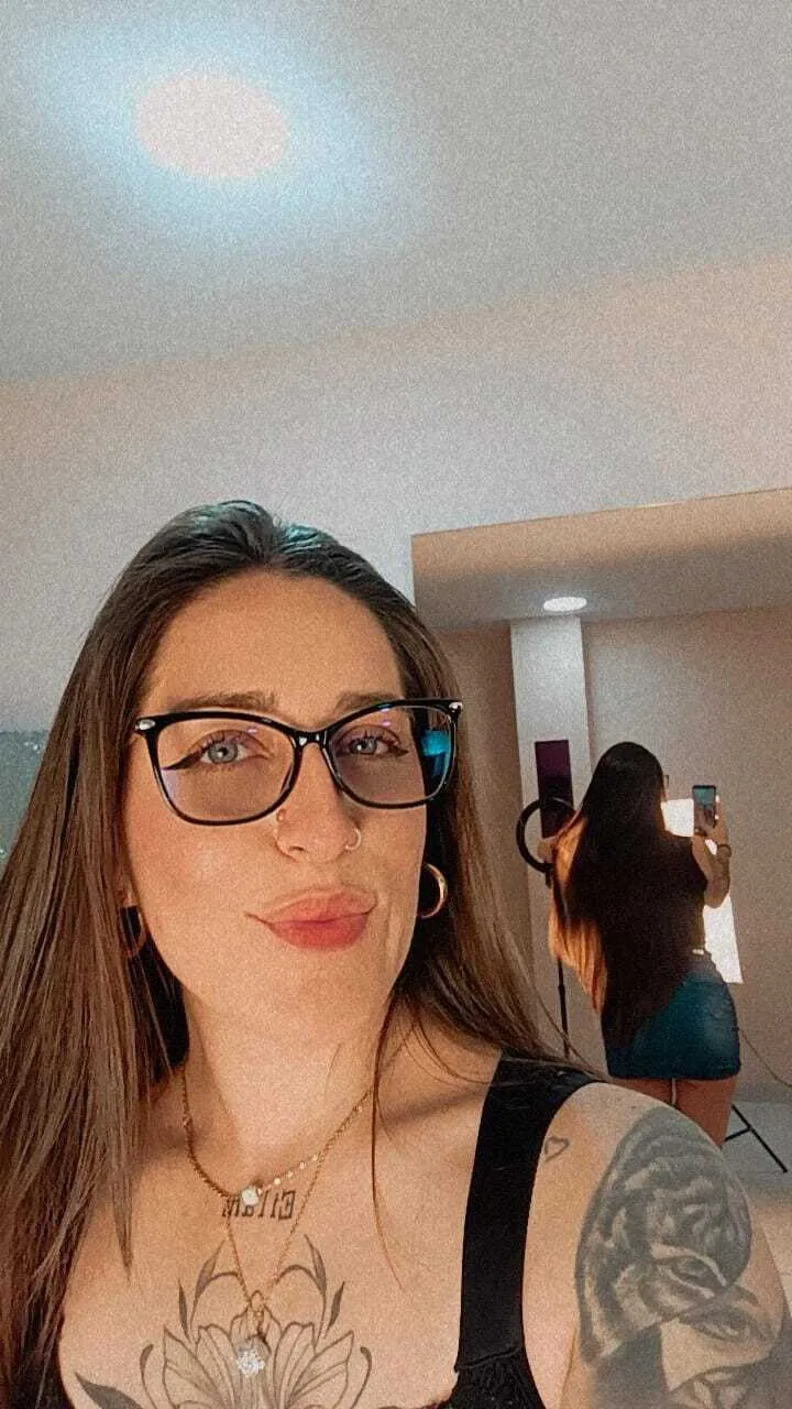 Artist VelvetGreen Foto 6