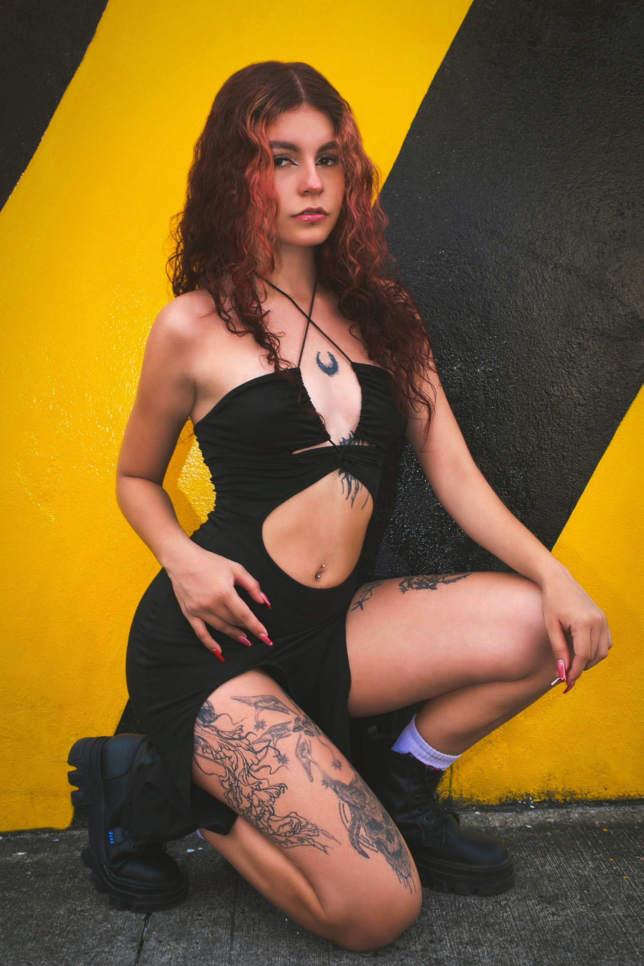 Performer ScarletBlaze18 Photo 2