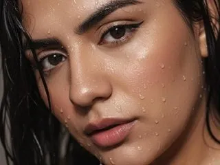 Cristall_Sweett profilbild på webbkameramodell