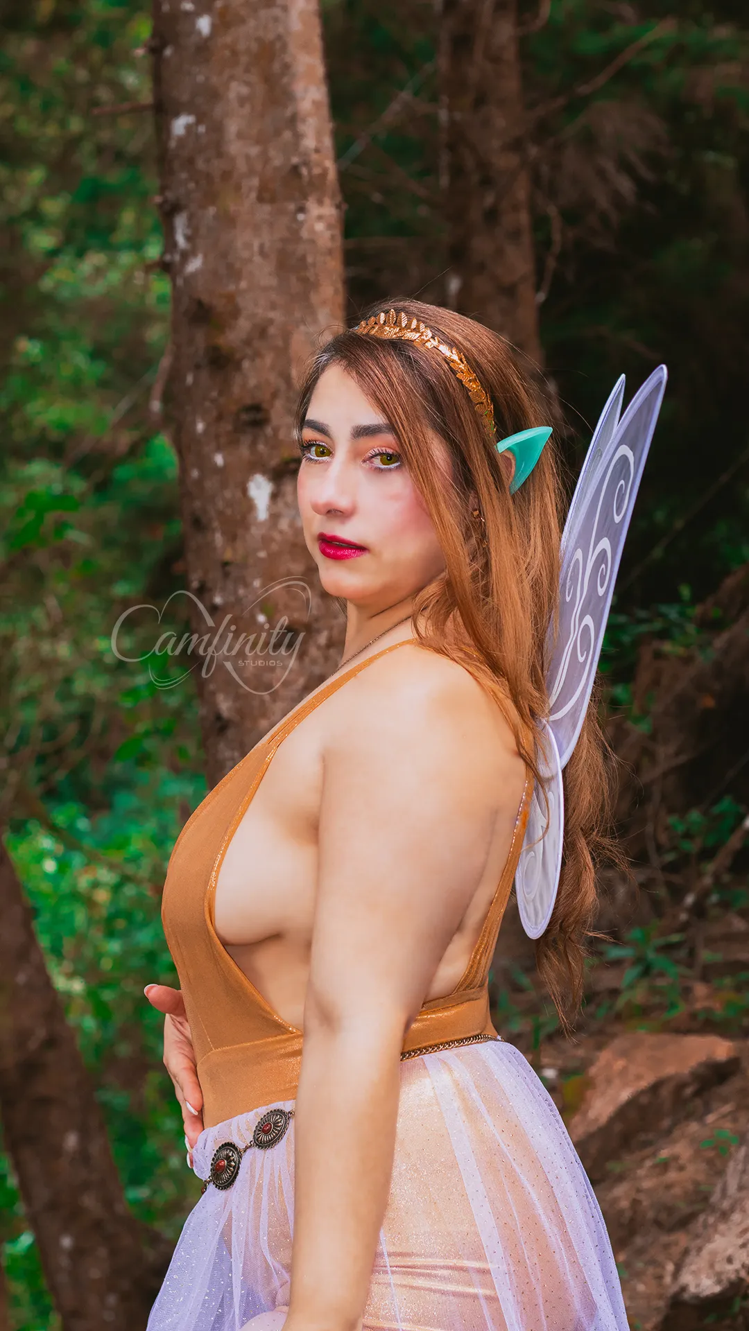 Interprete Emili_Hott Foto 1