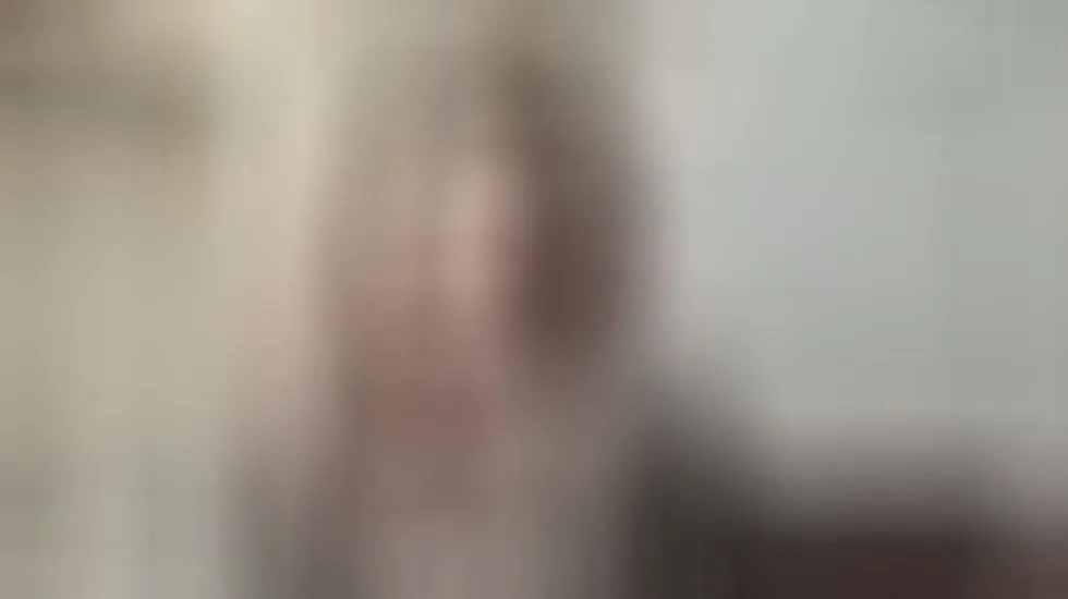 Artist RebecaSnow19 Video 1