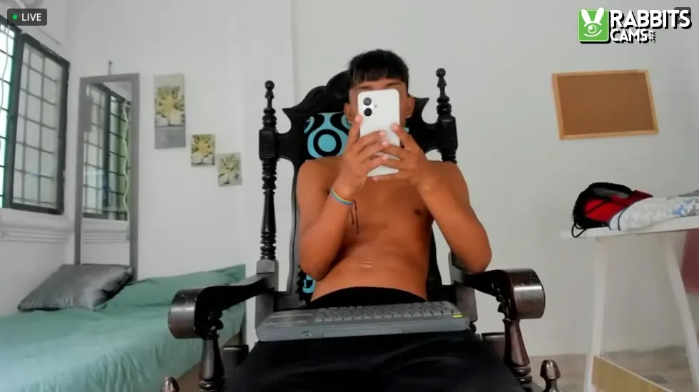 Interprete tyler_twink_boy Video 1