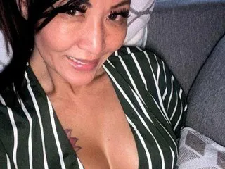 Crouchingvixen profilbild på webbkameramodell