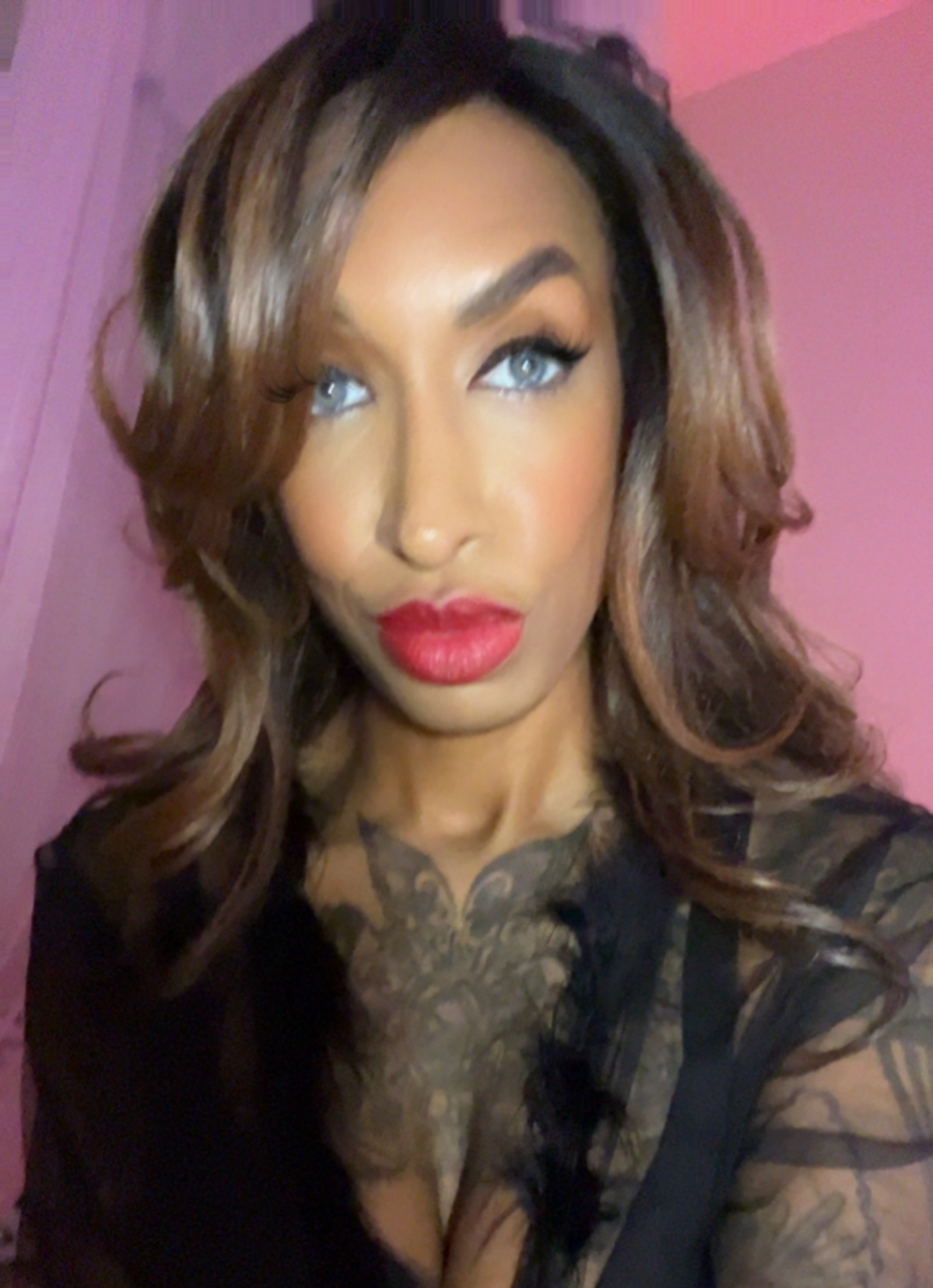 Artist Januaryvice Foto 3