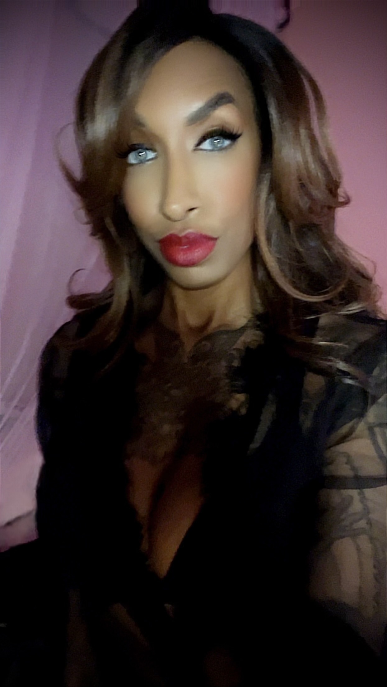 Artist Januaryvice Foto 8