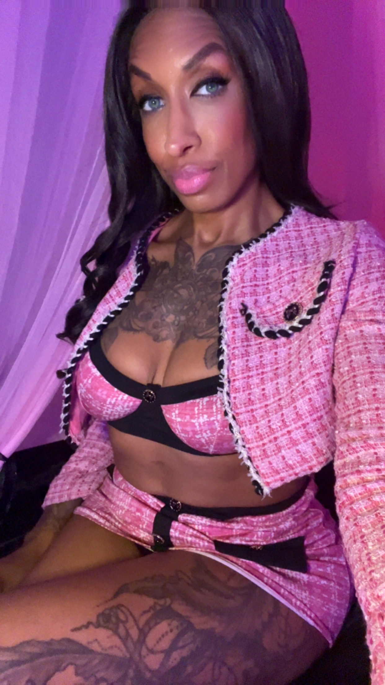 Artiest Januaryvice Foto 1