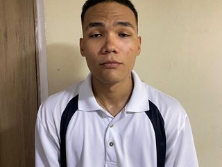 aronbigbig profielfoto van cam model 