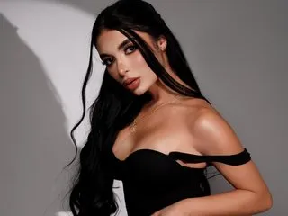 Sussan_White