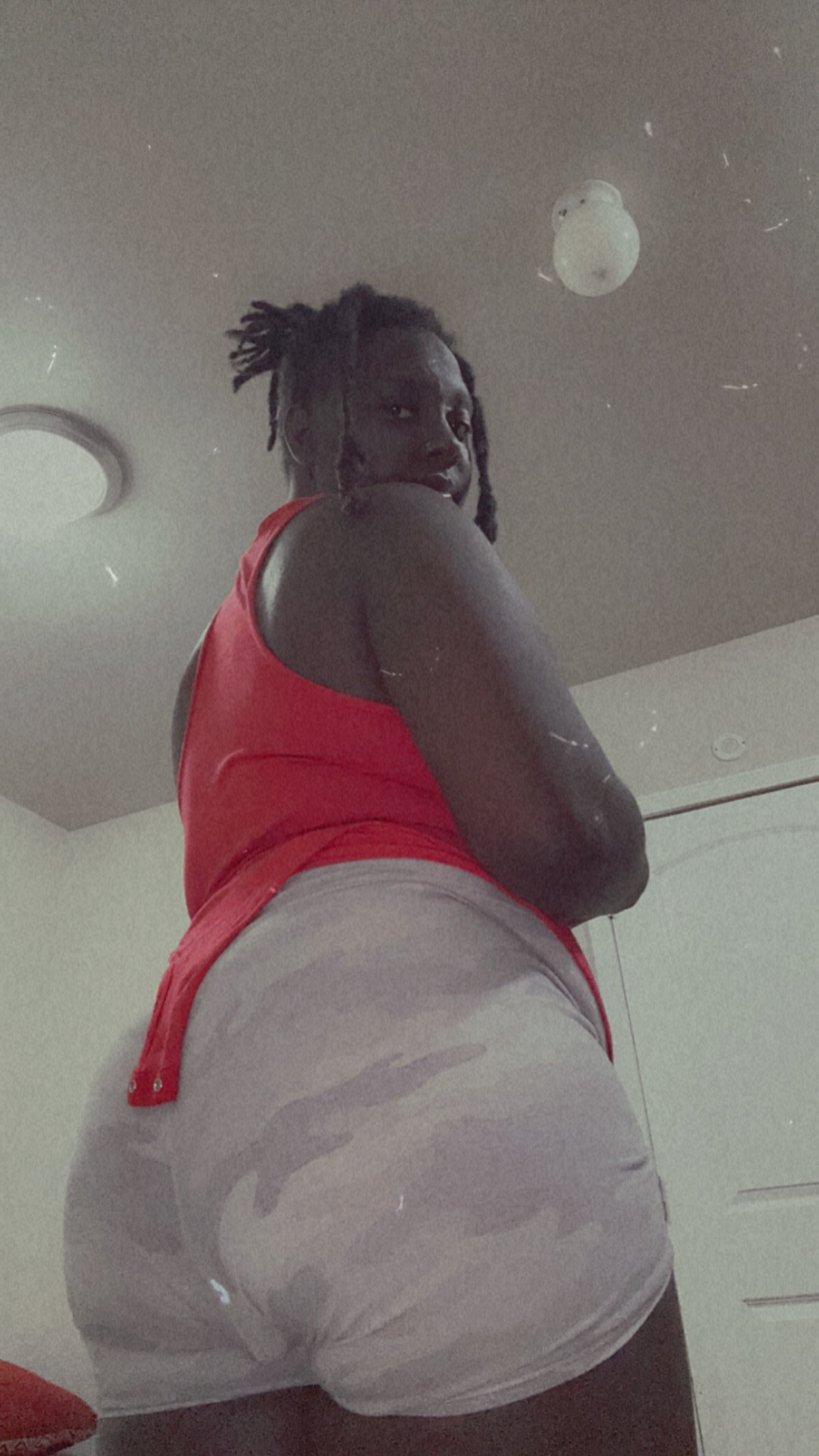 Intérprete UniquelyChocolatee Foto 1