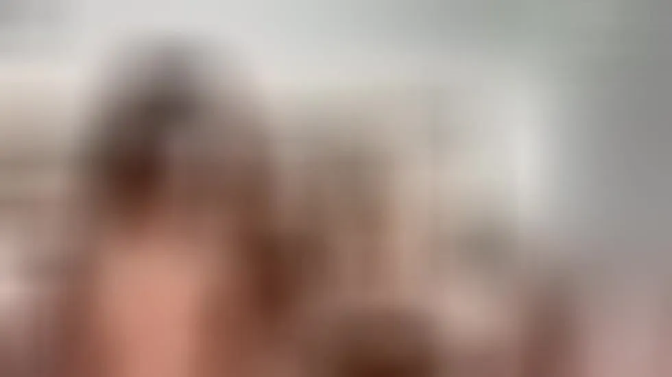 Artista Lia_Brooks Video 1