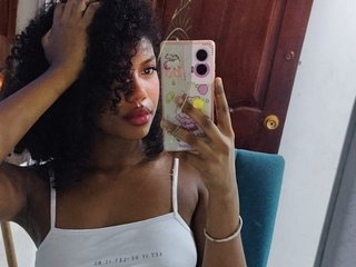 Meyblue cam model profile picture