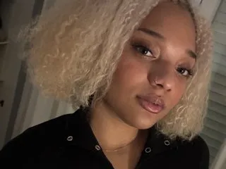 Imagen de perfil de modelo de cámara web de PerkyAmberxx