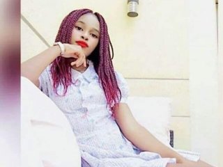 Image de profil du modèle de webcam Sweetpetite25