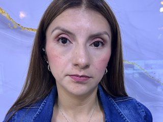 Imagen de perfil de modelo de cámara web de EloisMontclair