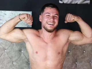 Image de profil du modèle de webcam MatheoNoir