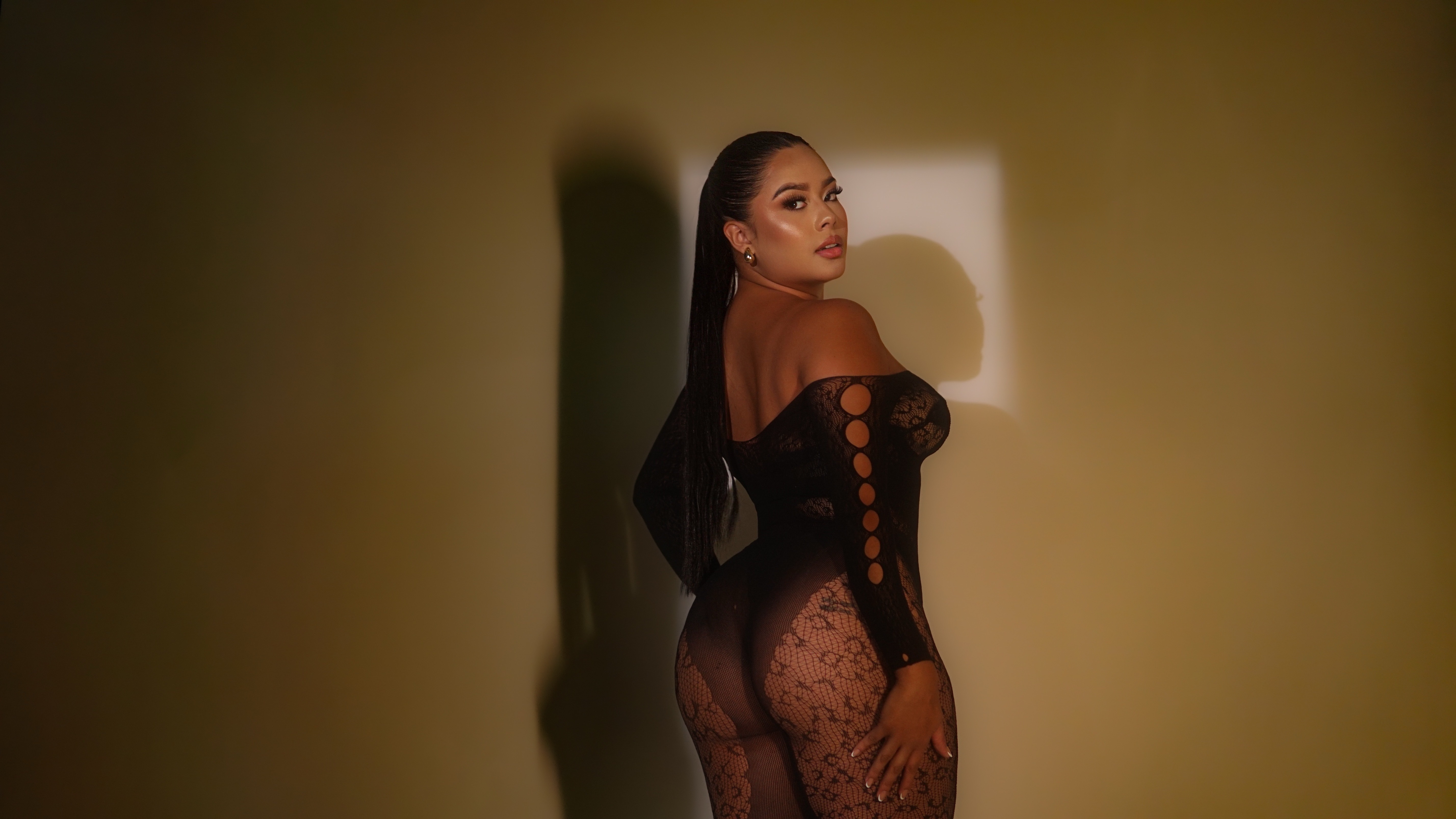 Performer Manuela_Thomson Photo 8