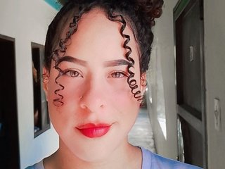 katty_bit immagine del profilo del modello di cam