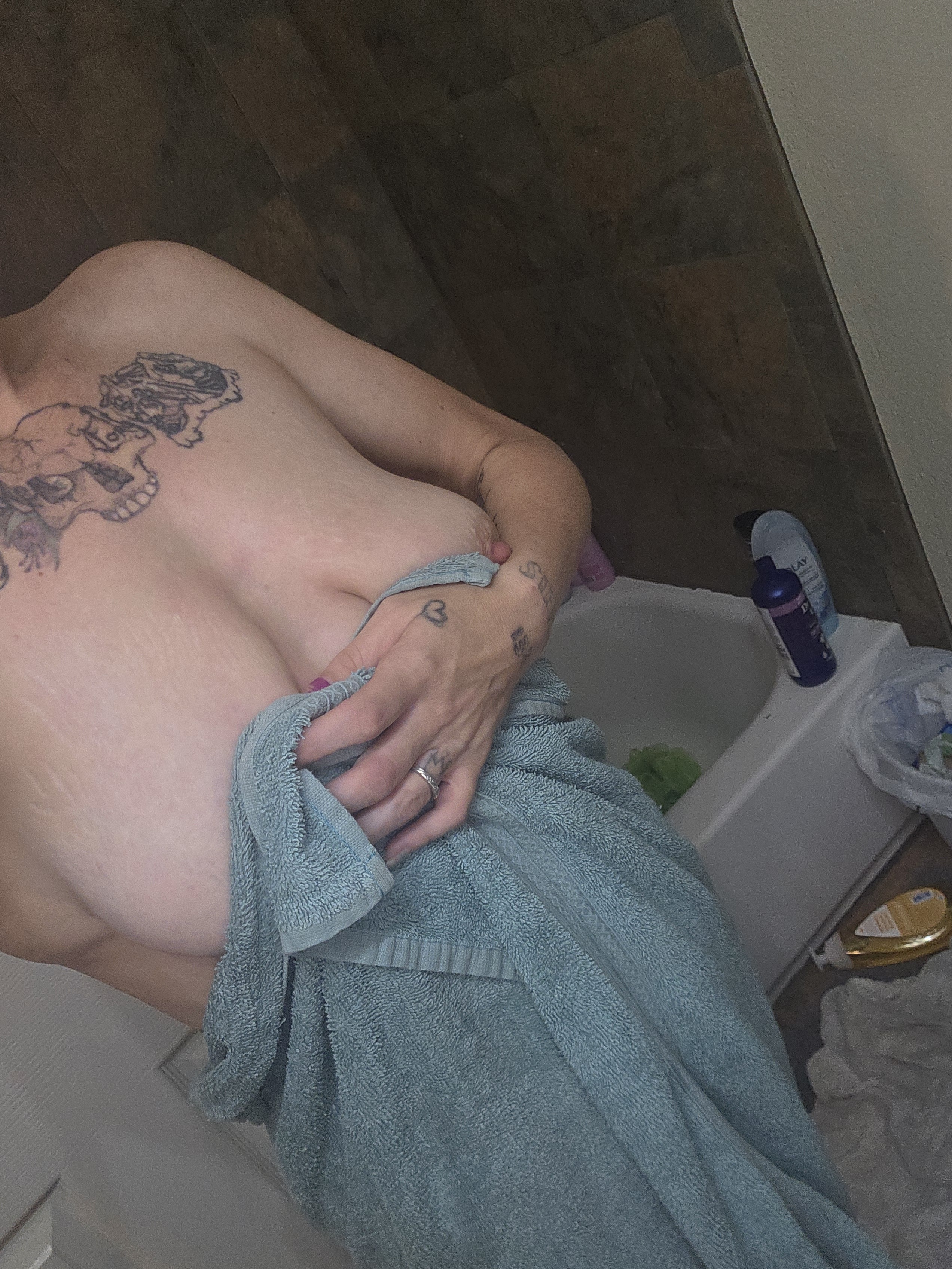 Artist NaughtyAddiee Foto 2